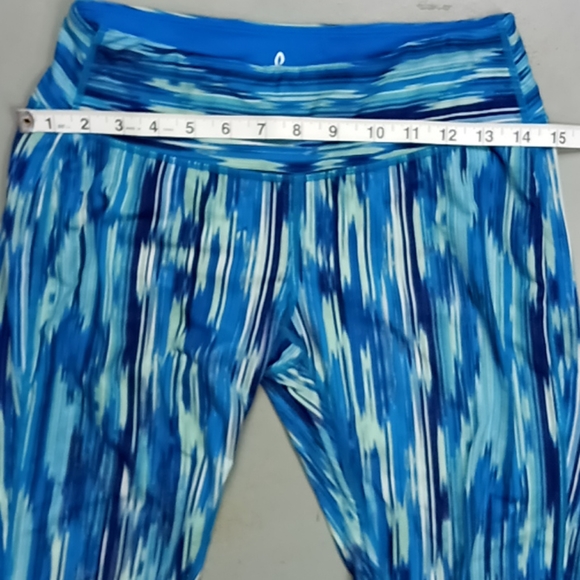 Women's Prana size Small Athletic Blue Capris - Picture 9 of 12